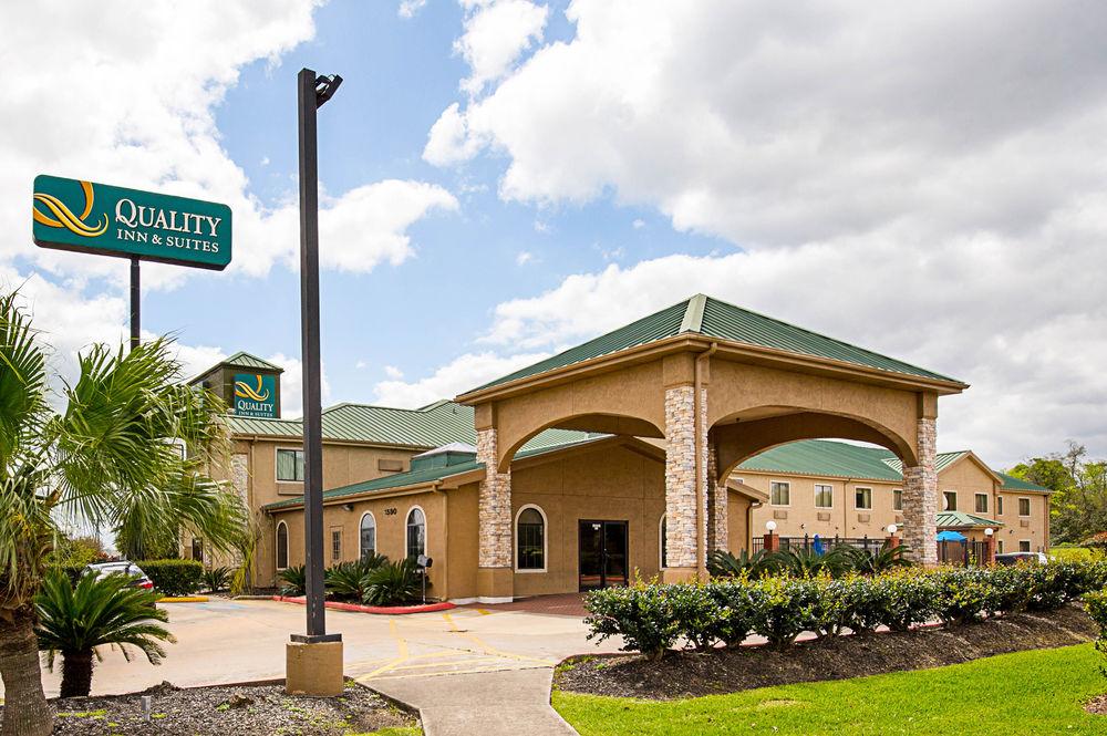 Quality Inn & Suites بومونت المظهر الخارجي الصورة