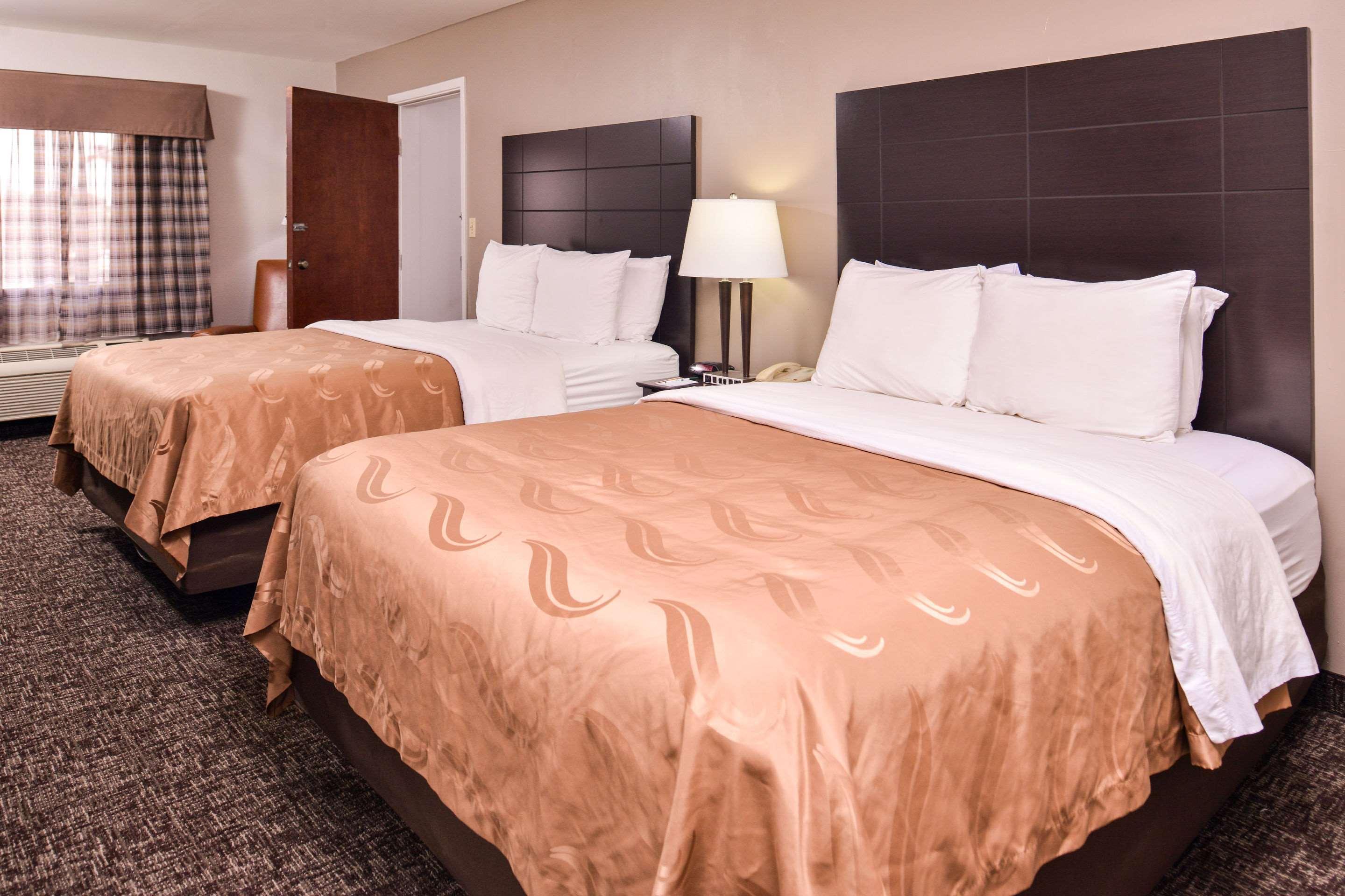 Quality Inn & Suites بومونت المظهر الخارجي الصورة