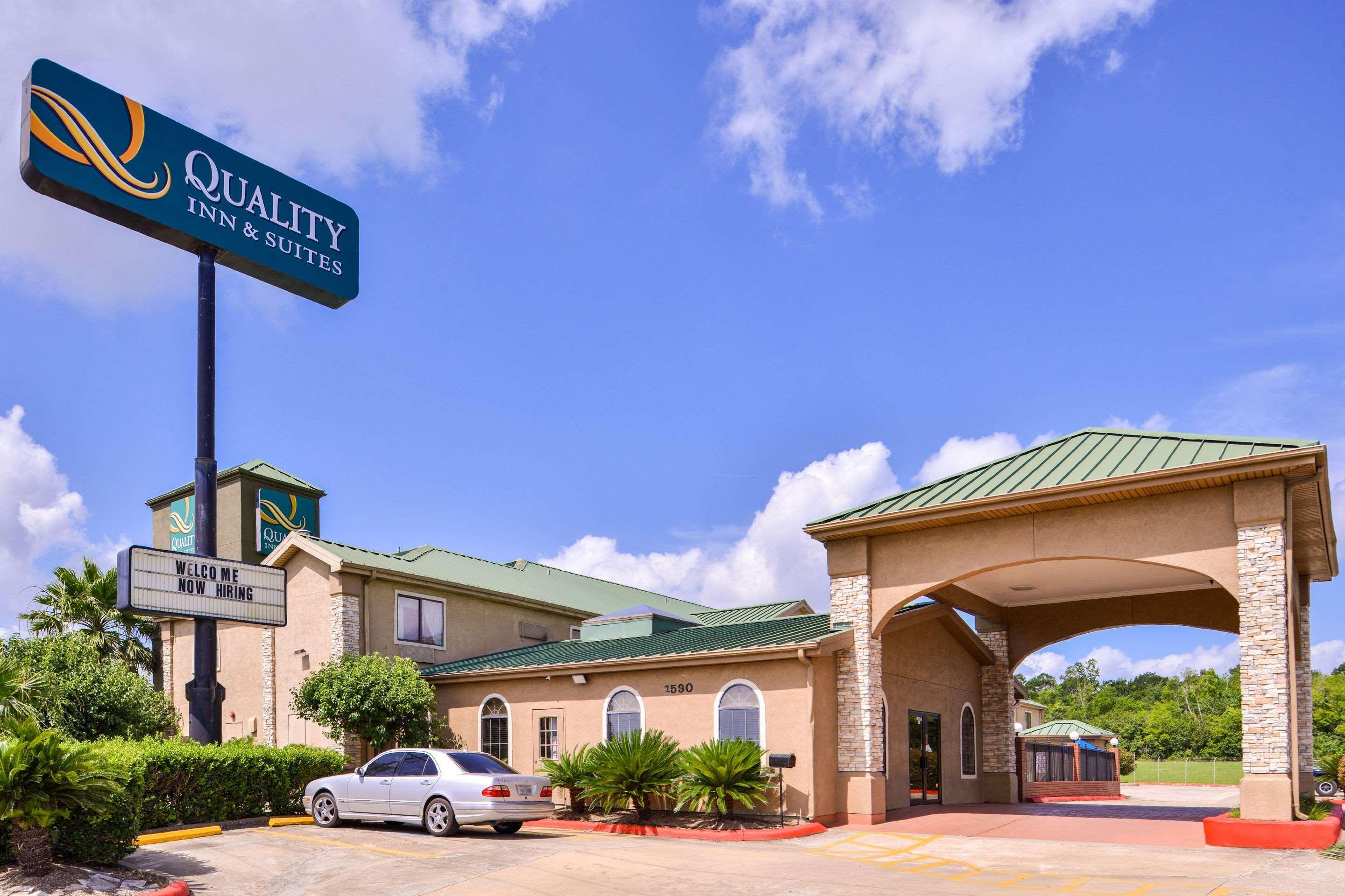 Quality Inn & Suites بومونت المظهر الخارجي الصورة