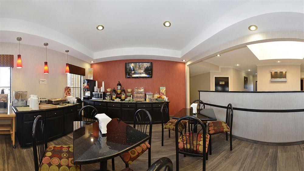 Quality Inn & Suites بومونت المظهر الخارجي الصورة