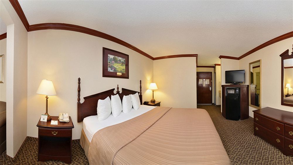 Quality Inn & Suites بومونت المظهر الخارجي الصورة